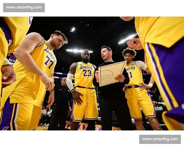詹眉合力定乾坤湖人热火总决赛第四战全场攻防回顾精彩瞬间解析与走势